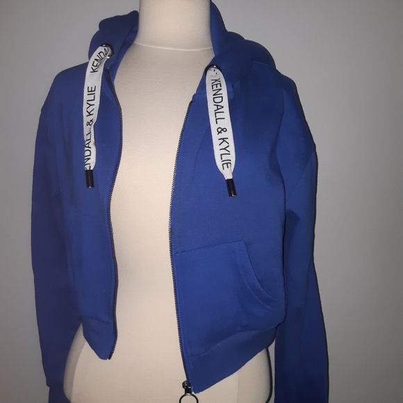 Kendall & Kylie Cropped Hoodies Size XS - Picture 1 of 16